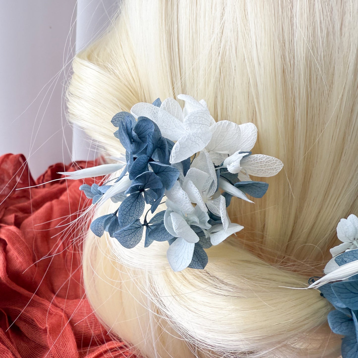 Floral hair clips