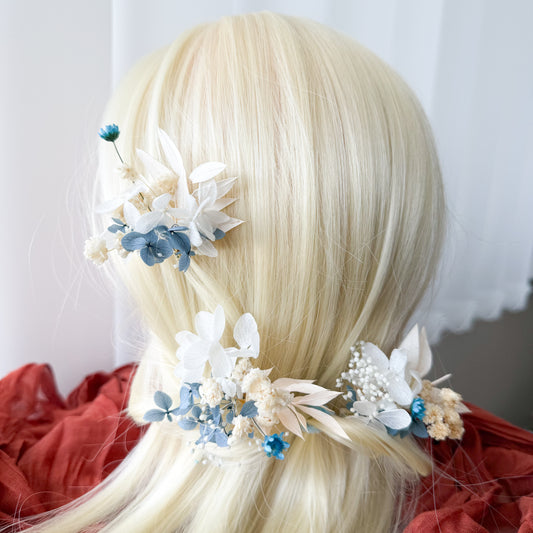 Set of blue floral hair pins with dried flowers for bridal hairstyle