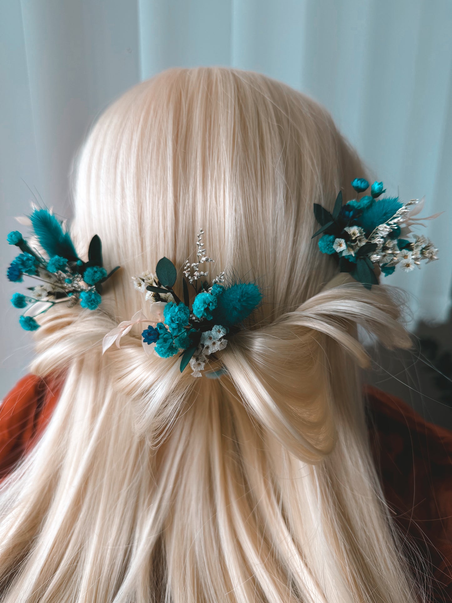 Dried Flower Hair Pins β Teal & White Preserved Floral Set