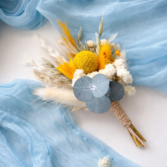 Dried Boutonniere with Australian Natives