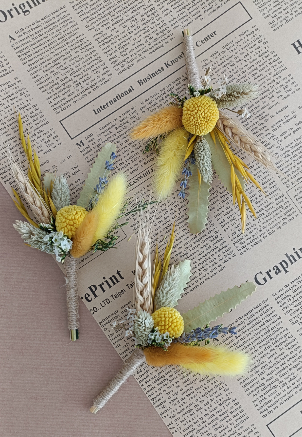 Sunny Wedding Boutonniere