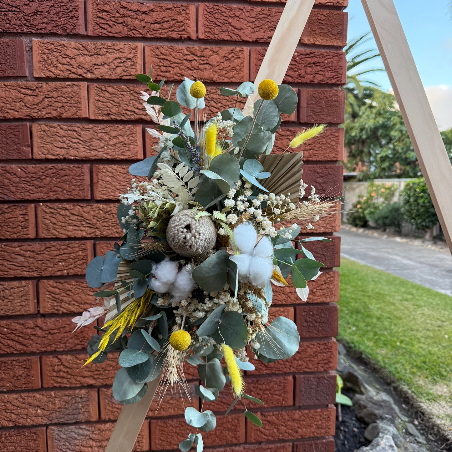 Arbour floral arrangement with banksia