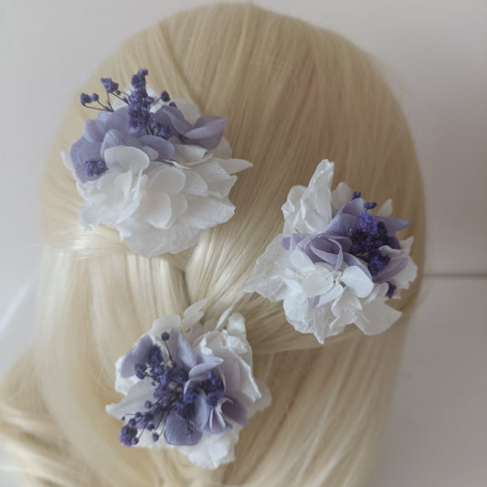 purple dried flower hair pins, blue wedding hair accessories, violet boho bridal hairpins, rustic hairpiece, floral hair accessories, preserved flower hair clips, bridal hair decor, blue wedding hair pins, handmade floral accessories, elegant hairpiece, bridesmaid hair pins, eco-friendly hair accessories, nature-inspired hair decor, delicate flower hairpins, romantic wedding hairpiece, cottagecore hair accessories, unique bridal hair clips, blue floral hairpins, hairpins with dried flowers