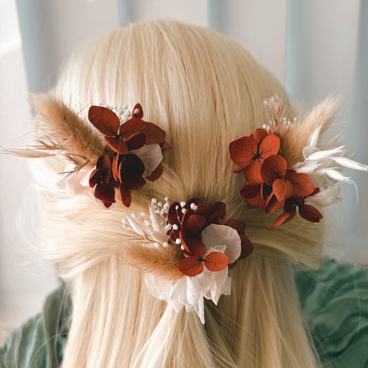 Set of bridal hair accessories with rust and white flowers, rustic boho style hairpiece for bride