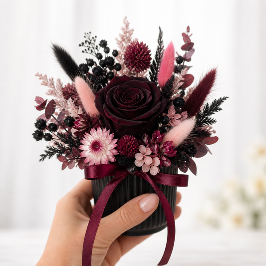 Dried Flower Gift in Dark