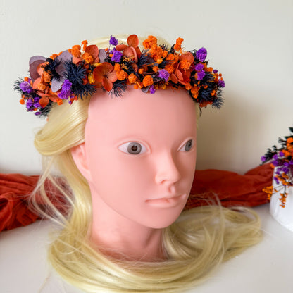 Boho dried flower crown in burnt orange, purple and burgundy on blonde hair mannequin — perfect for rustic or autumn wedding look