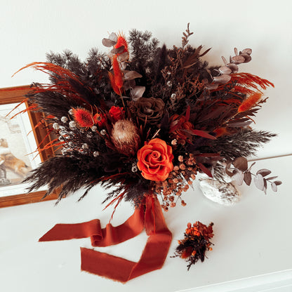 Dried Flower Bridal Bouquet in Black 