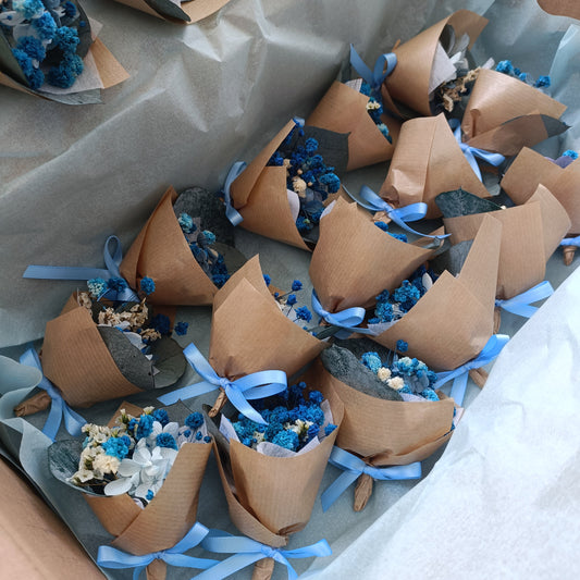 Handmade blue dried flower bouquet set, ideal for events and gifting. Shipped Australia-wide including Sydney, Melbourne, Brisbane, and Perth.