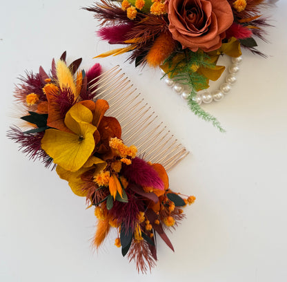 Floral hair comb with autumn colors 