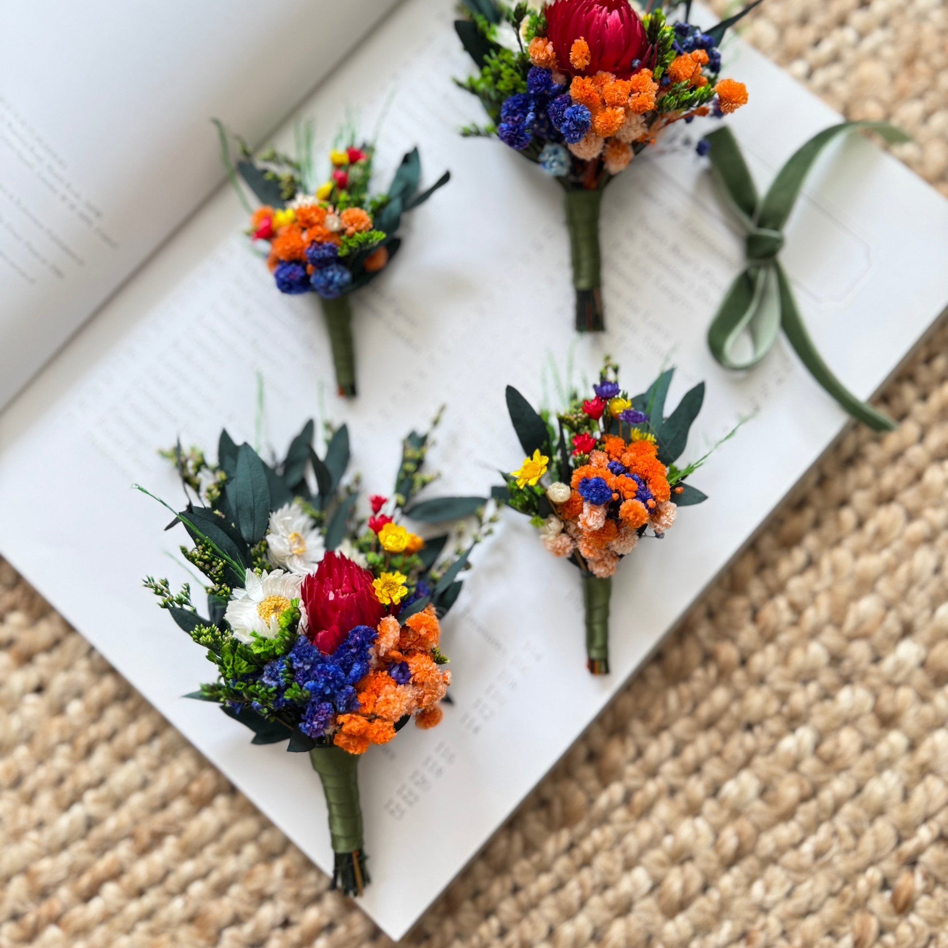bright-rustic-boutonnieres-handmade-wedding-accessories