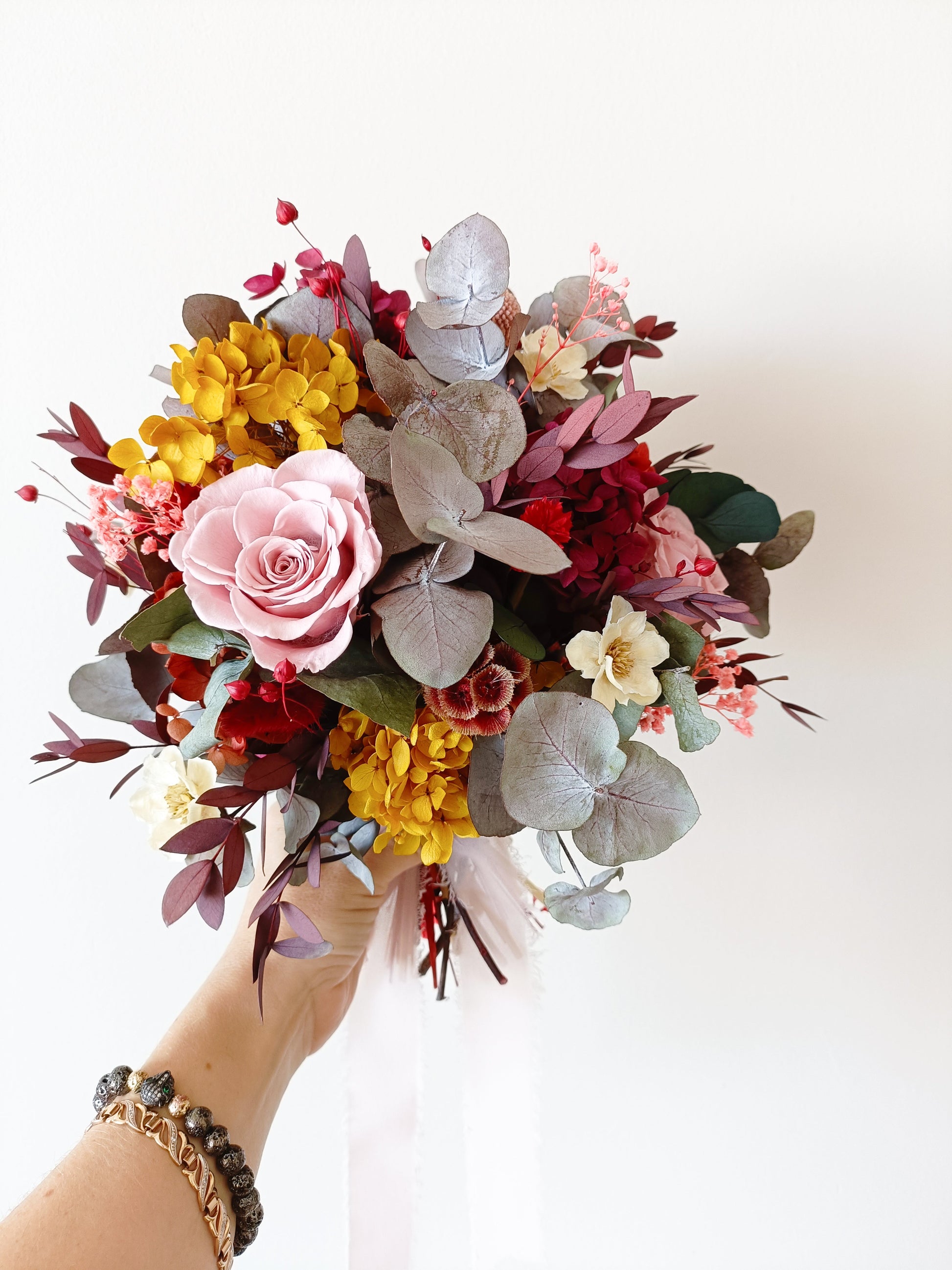 Boho wedding bouquet, Handheld dried flower bouquet with sola wood flowers, hydrangea, eucalyptus and preserved roses in warm autumn colors.