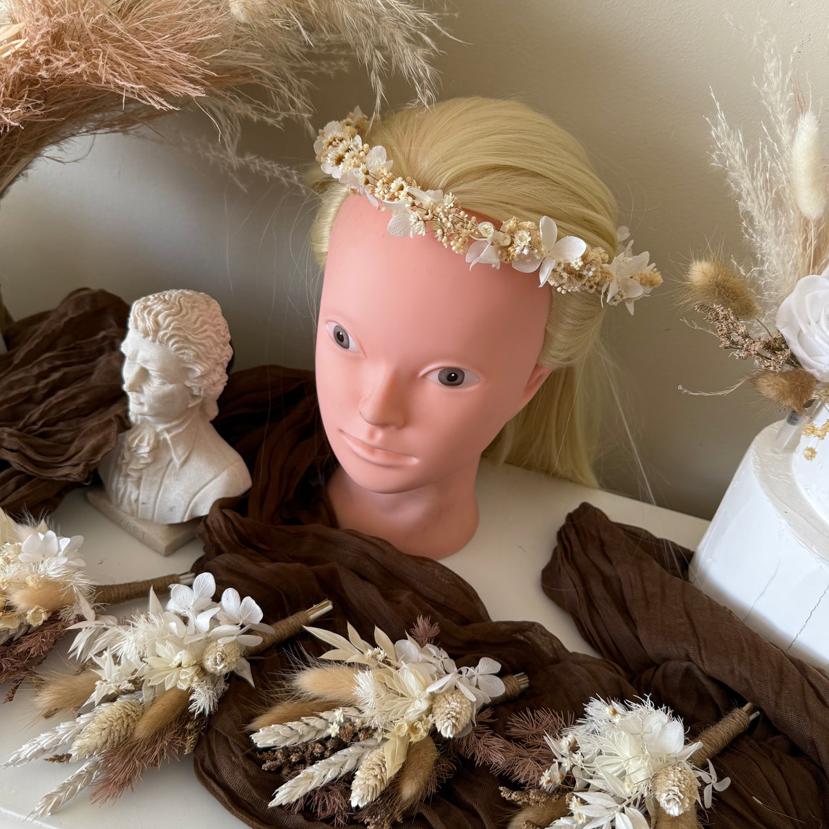 Lightweight preserved flower crown with delicate hydrangea and baby’s breath, thin floral headpiece for bride or bridesmaid