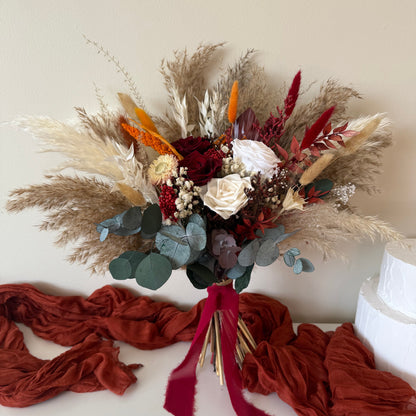 Crisp, front-facing studio shot of the keepsake dried wedding bouquet, perfectly arranged for a sophisticated, low-maintenance bridal look. Available for delivery across Australia