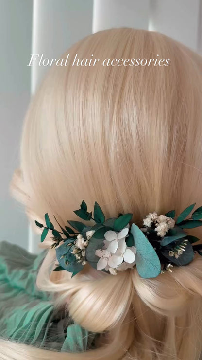 Floral Hair Comb with Eucalyptus