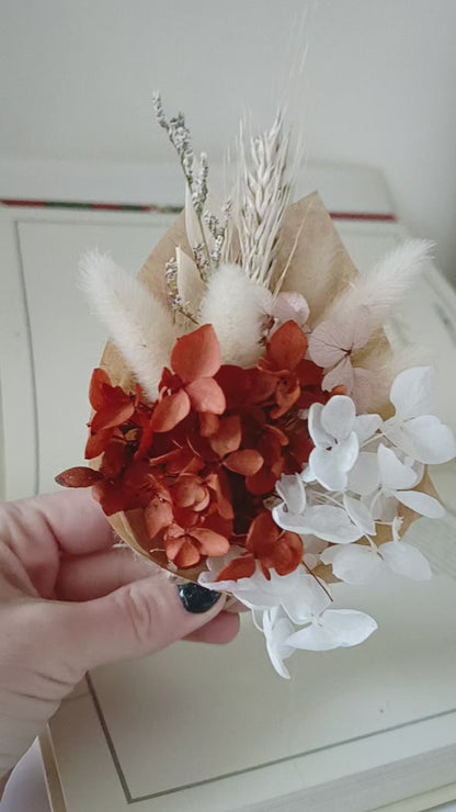 Mini Dried Flower Favors - Rustic Terracotta Mini Bouquet