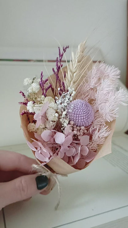 Mini Dried Flower Favors - Rustic Purple Mini Bouquet