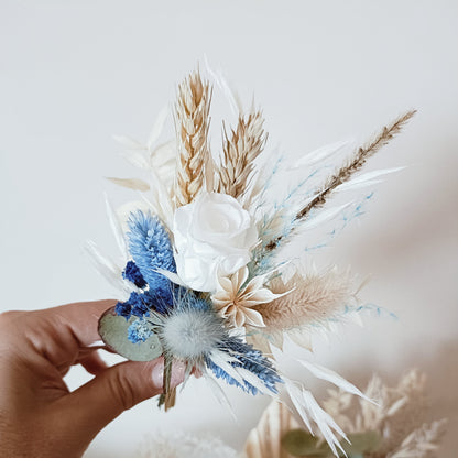 blue flower boutonniere, wedding blue boutonniere, blue groom boutonniere, rustic blue boutonniere, boho boutonniere, floral boutonniere, preserved flower boutonniere, everlasting boutonniere, blue groomsmen boutonniere, groom’s floral pin,  blue rustic wedding boutonniere, bohemian boutonniere, white boutonniere, boutonniere for suit, natural flower boutonniere, handmade boutonniere, boutonniere with preserved flowers, elegant boutonniere, boutonniere set